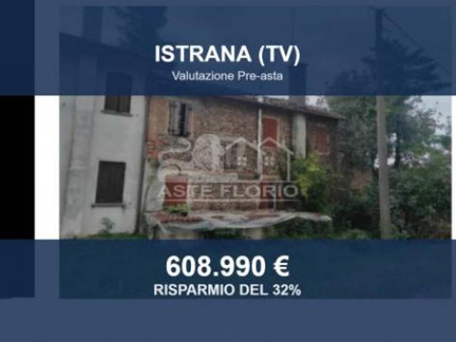 Immobile in asta di 21383 m con più di 5 locali in vendita a Istrana