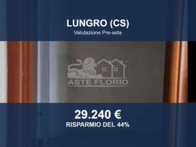 Immobile in asta di 217 m con più di 5 locali in vendita a Lungro