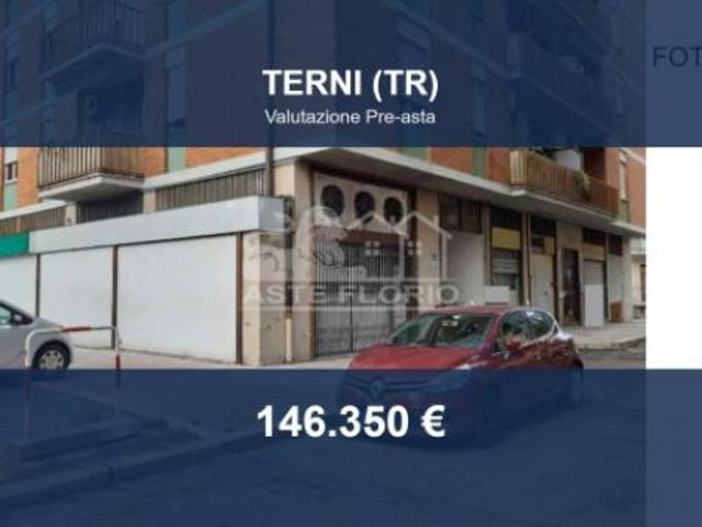 Immobile in asta di 216 m in vendita a Terni