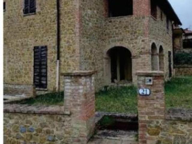 Immobile in asta di 216 m in vendita a Pienza