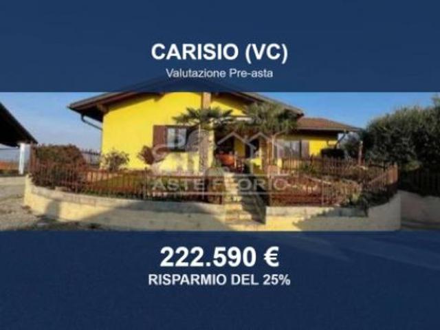 Immobile in asta di 219 m con più di 5 locali in vendita a Carisio