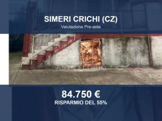 Immobile in asta di 219 m in vendita a Simeri Crichi
