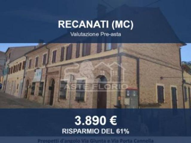 Immobile in asta di 21 m in vendita a Recanati