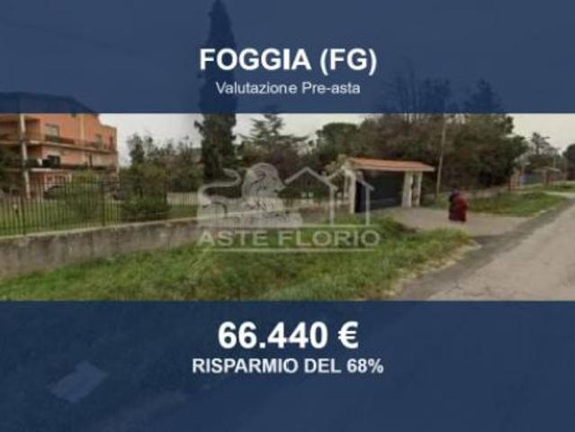 Immobile in asta di 223 m con più di 5 locali in vendita a Foggia