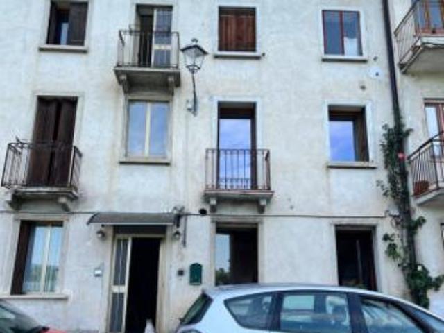 Immobile in asta di 220 m in vendita a Valdagno