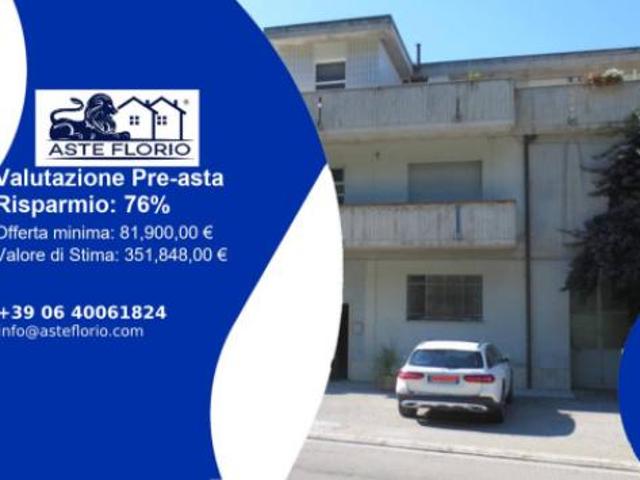 Immobile in asta di 220 m in vendita a Porto Sant'Elpidio