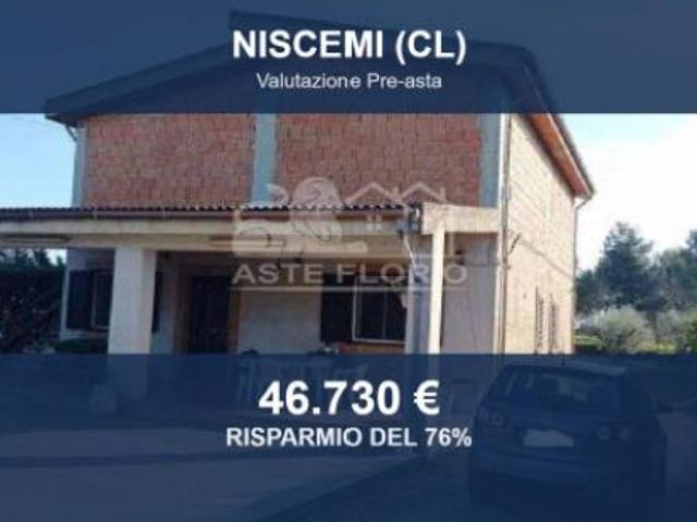 Immobile in asta di 221 m con più di 5 locali in vendita a Niscemi