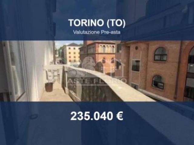 Immobile in asta di 222 m con più di 5 locali in vendita a Torino