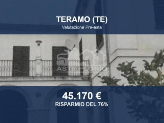 Immobile in asta di 224 m in vendita a Teramo