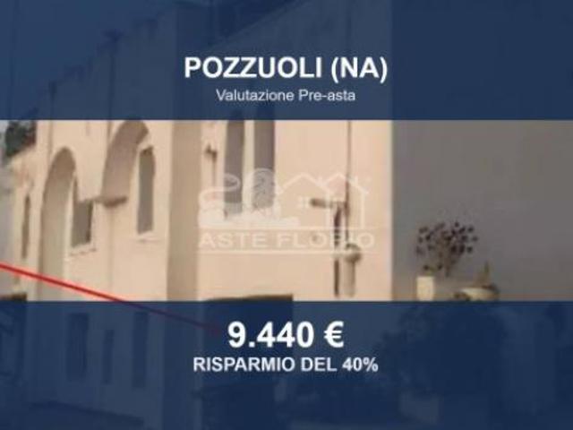 Immobile in asta di 22 m in vendita a Pozzuoli