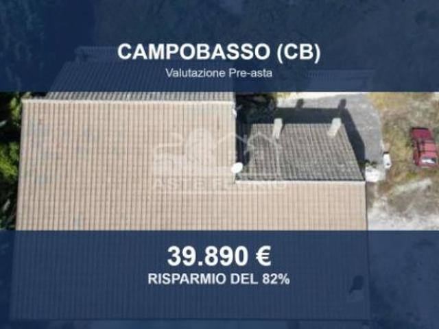 Immobile in asta di 230 m con più di 5 locali e box auto in vendita a Campobasso