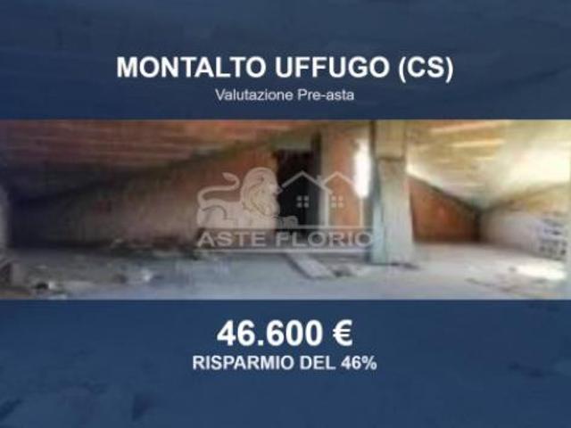 Immobile in asta di 230 m in vendita a Montalto Uffugo