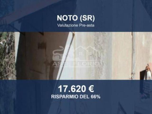 Immobile in asta di 230 m in vendita a Noto
