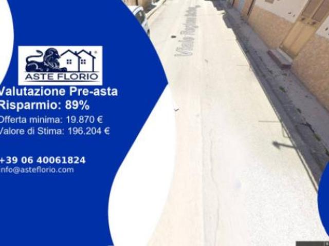 Immobile in asta di 234 m, box auto in vendita a Riesi