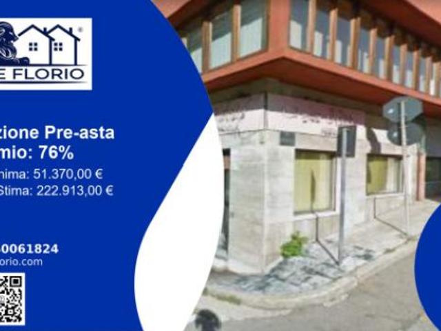 Immobile in asta di 234 m con più di 5 locali in vendita a Tempio Pausania