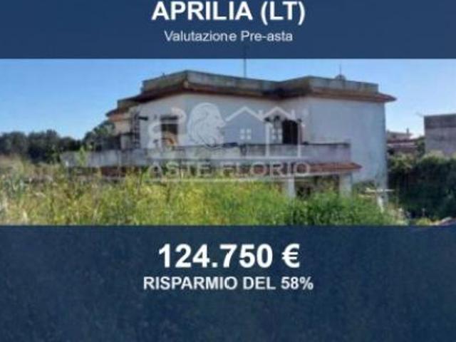 Immobile in asta di 235 m con più di 5 locali in vendita a Aprilia
