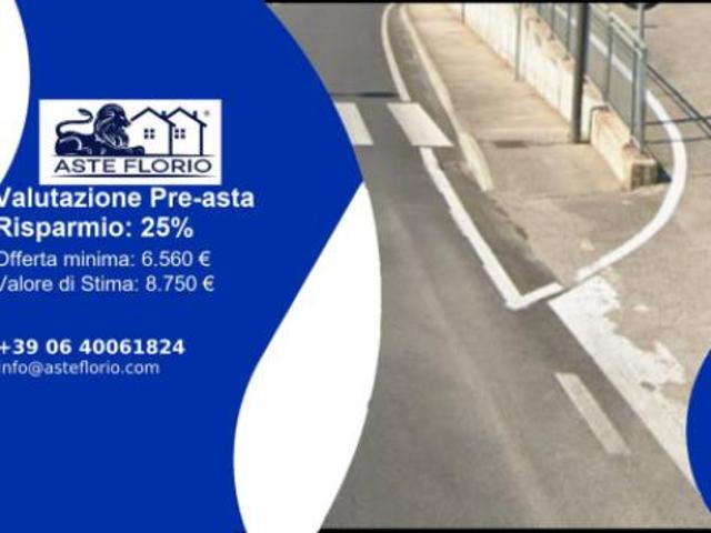 Immobile in asta di 23 m, box auto in vendita a Recanati