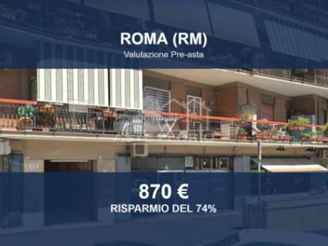 Immobile in asta di 2 m in vendita a Roma