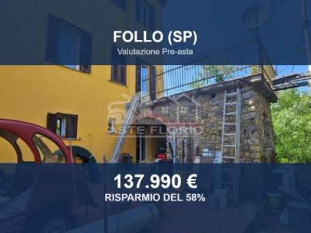 Immobile in asta di 342 m con più di 5 locali in vendita a Follo