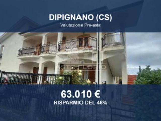 Immobile in asta di 353 m con più di 5 locali in vendita a Dipignano