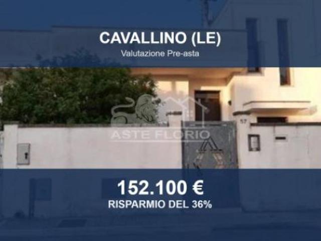 Immobile in asta di 350 m, box auto in vendita a Cavallino