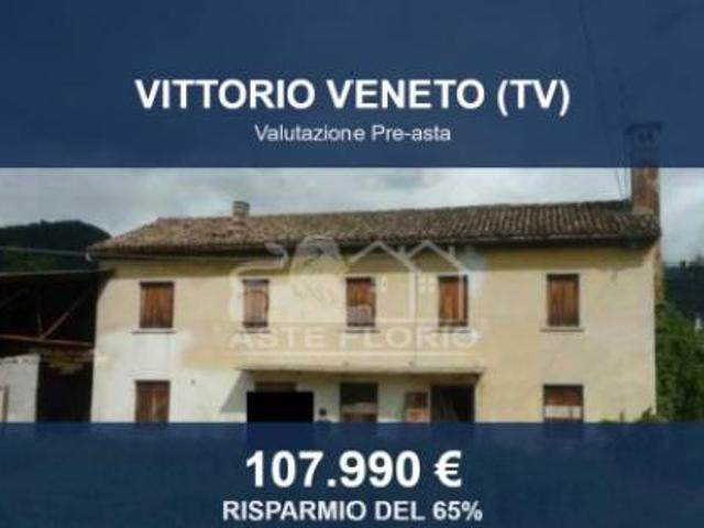 Immobile in asta di 364 m con più di 5 locali in vendita a Vittorio Veneto