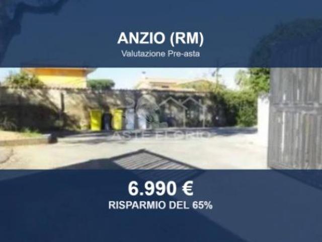 Immobile in asta di 36 m in vendita a Anzio