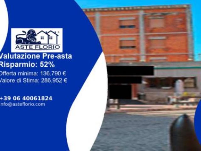 Immobile in asta di 370 m con più di 5 locali in vendita a Montalto delle Marche