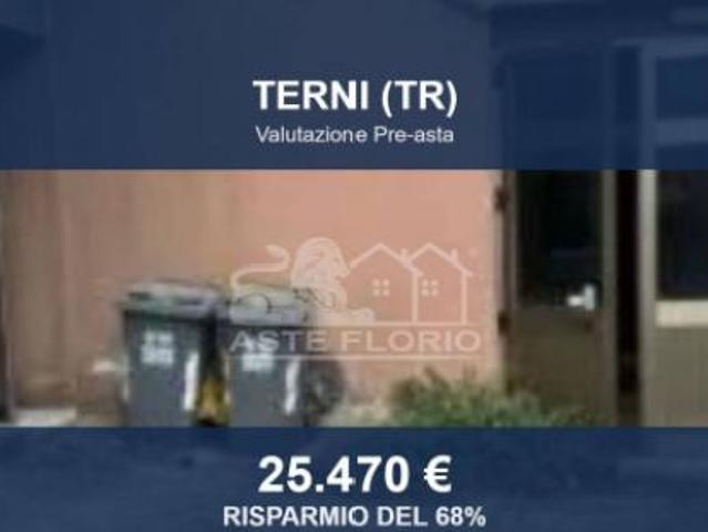 Immobile in asta di 370 m in vendita a Terni