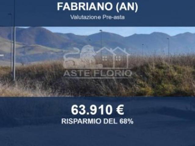 Immobile in asta di 3715 m in vendita a Fabriano
