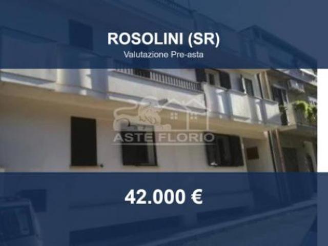 Immobile in asta di 377 m con più di 5 locali in vendita a Rosolini