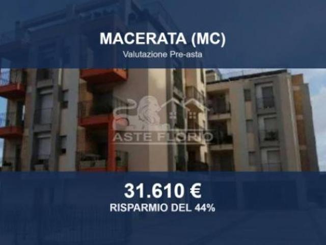 Immobile in asta di 37 m in vendita a Macerata