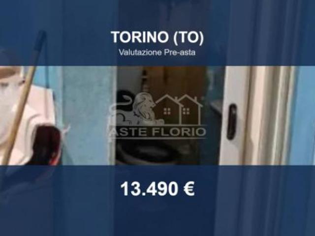 Immobile in asta di 37 m in vendita a Torino