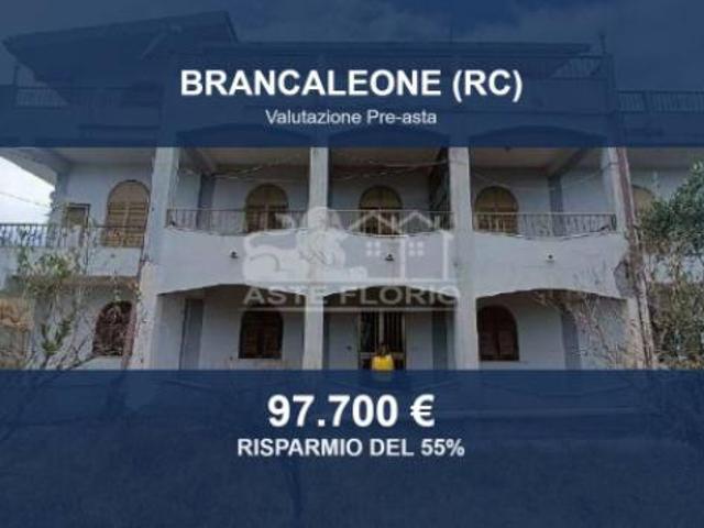 Immobile in asta di 383 m, box auto in vendita a Brancaleone