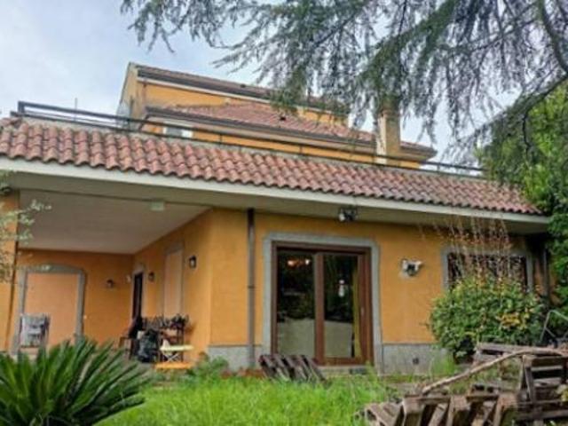 Immobile in asta di 384 m in vendita a Pignataro Interamna