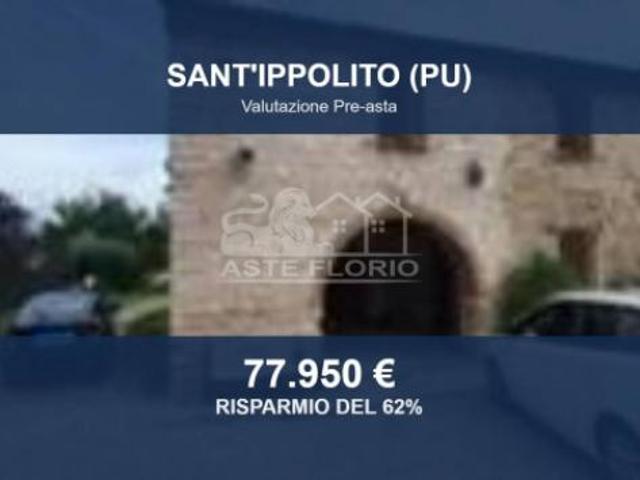 Immobile in asta di 310 m con più di 5 locali in vendita a Sant'Ippolito