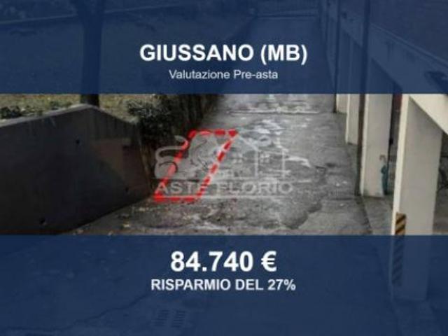 Immobile in asta di 311 m in vendita a Giussano