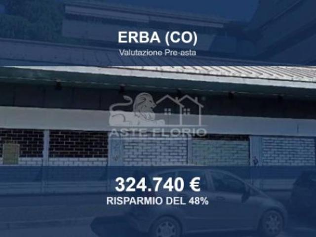 Immobile in asta di 312 m in vendita a Erba