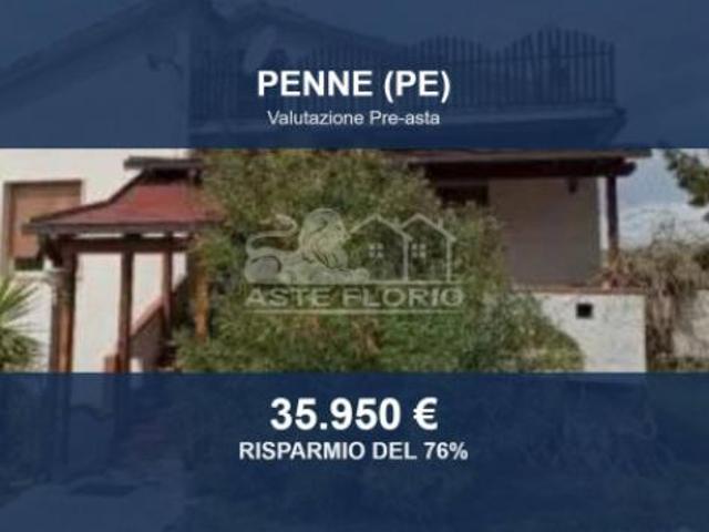 Immobile in asta di 315 m con più di 5 locali e box auto in vendita a Penne