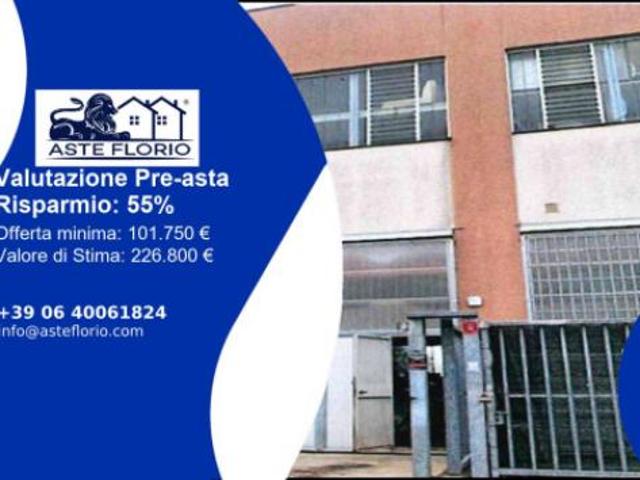 Immobile in asta di 318 m con più di 5 locali in vendita a Pieve Emanuele