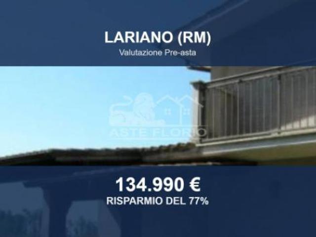 Immobile in asta di 319 m, box auto doppio in vendita a Lariano