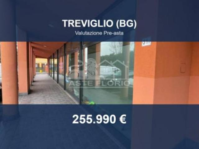 Immobile in asta di 320 m in vendita a Treviglio
