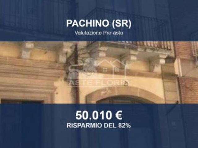Immobile in asta di 322 m con più di 5 locali in vendita a Pachino