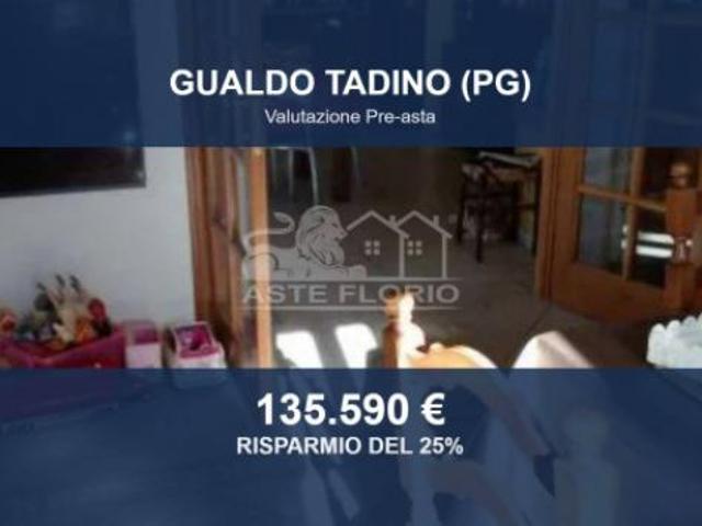 Immobile in asta di 324 m con più di 5 locali in vendita a Gualdo Tadino