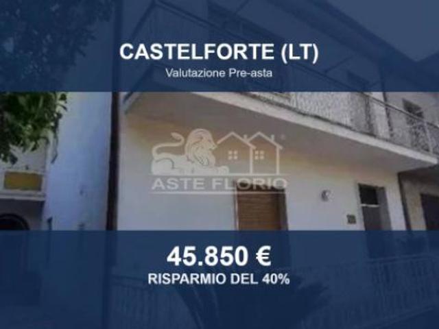 Immobile in asta di 325 m con più di 5 locali e box auto in vendita a Castelforte