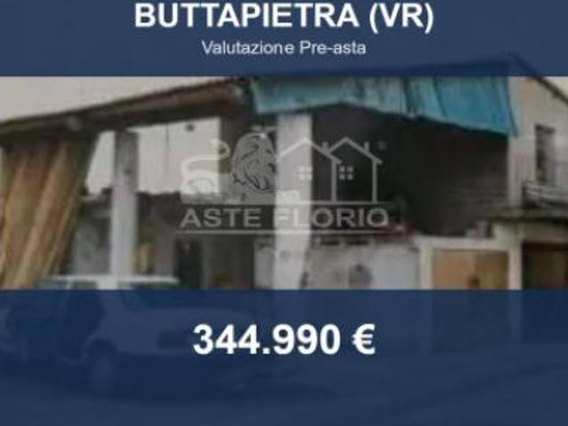 Immobile in asta di 325 m in vendita a Buttapietra