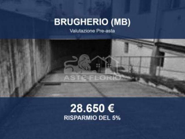 Immobile in asta di 32 m in vendita a Brugherio