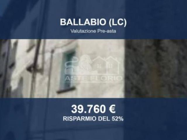 Immobile in asta di 336 m con più di 5 locali in vendita a Ballabio