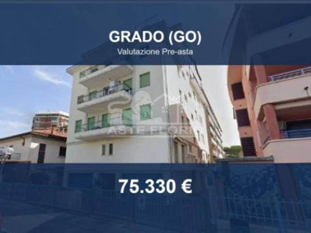Immobile in asta di 33 m, box auto in vendita a Grado