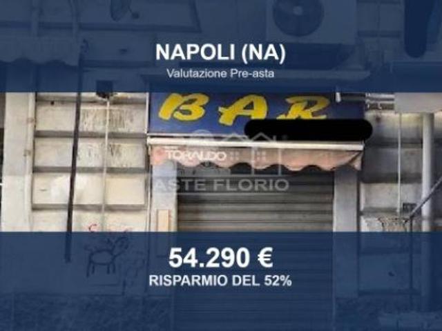 Immobile in asta di 33 m in vendita a Napoli